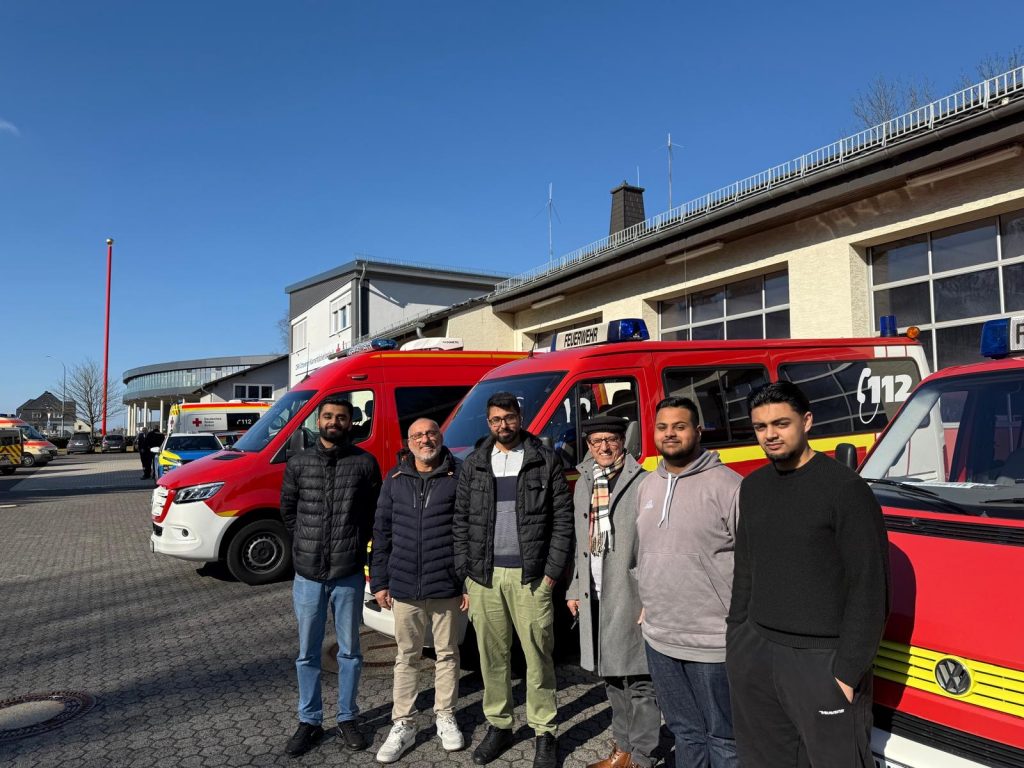 Ahmadiyya Muslim Gemeinde Bad Marienberg unterstützte Sicherheitsmaßnahmen beim Karnevalszug