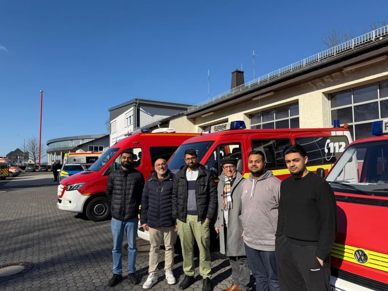 Ahmadiyya Muslim Gemeinde Bad Marienberg unterstützte Sicherheitsmaßnahmen beim Karnevalszug