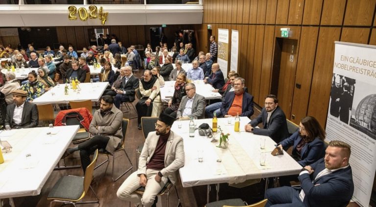 Großer Erfolg beim Neujahrsempfang der Ahmadiyya Muslim Gemeinde Bad Marienberg!