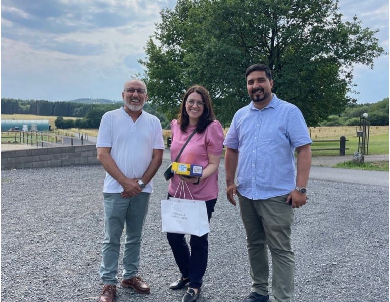 Dank für die Einladung – AMJ zu Gast beim Grillfest der FDP Westerwald